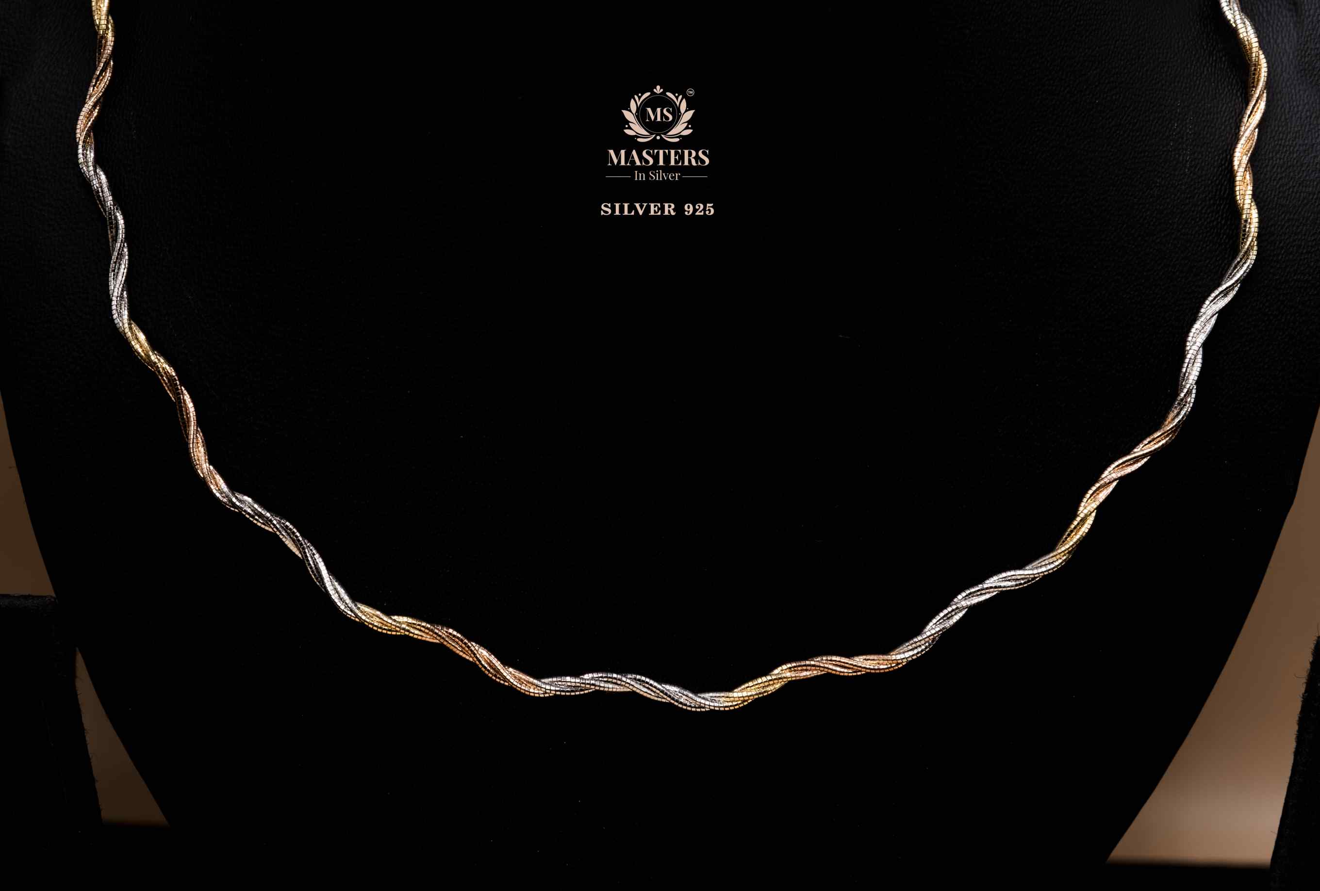 GIRLS / LADIES ROSE GOLD NECLACE