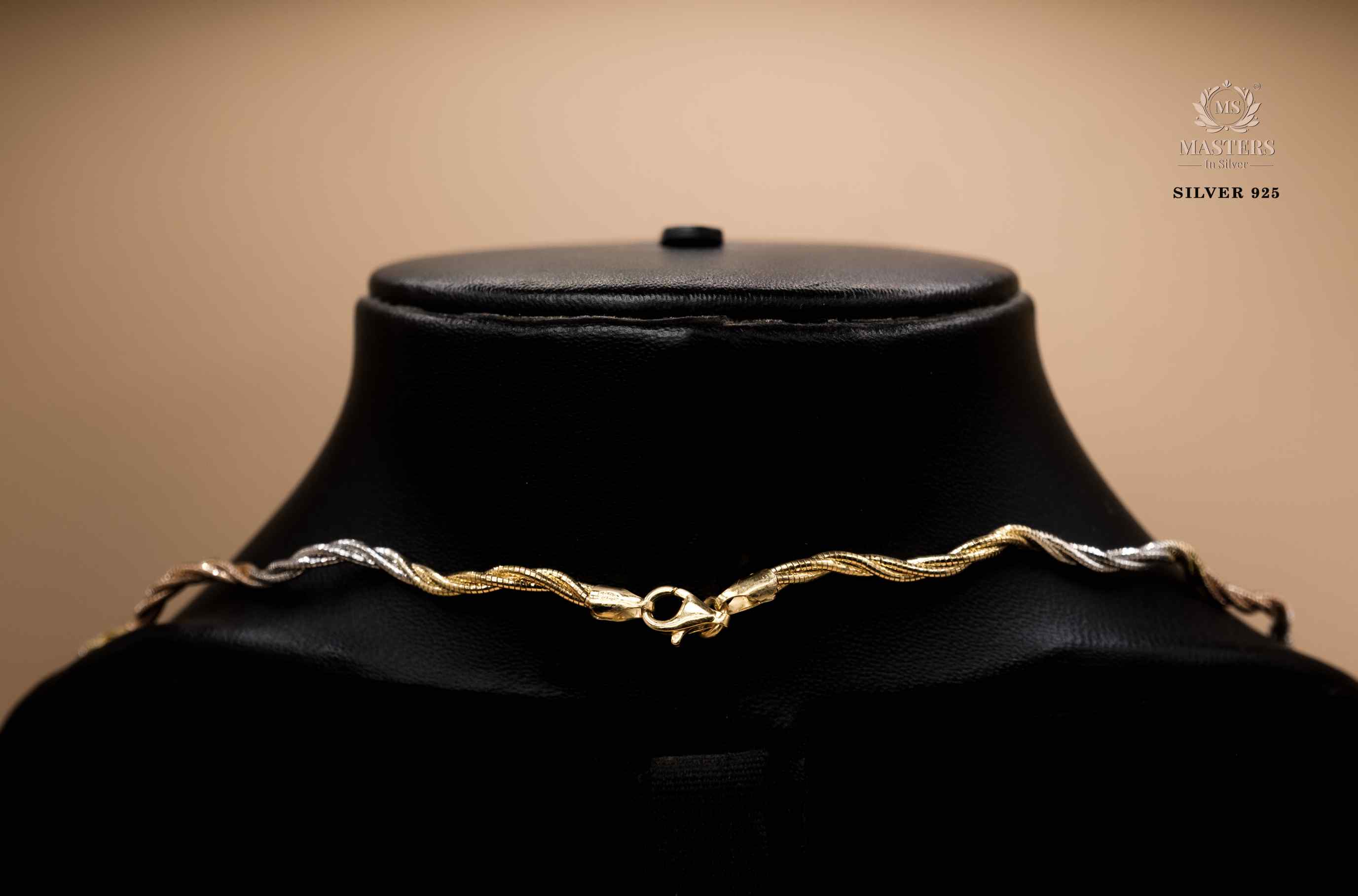 GIRLS / LADIES ROSE GOLD NECLACE
