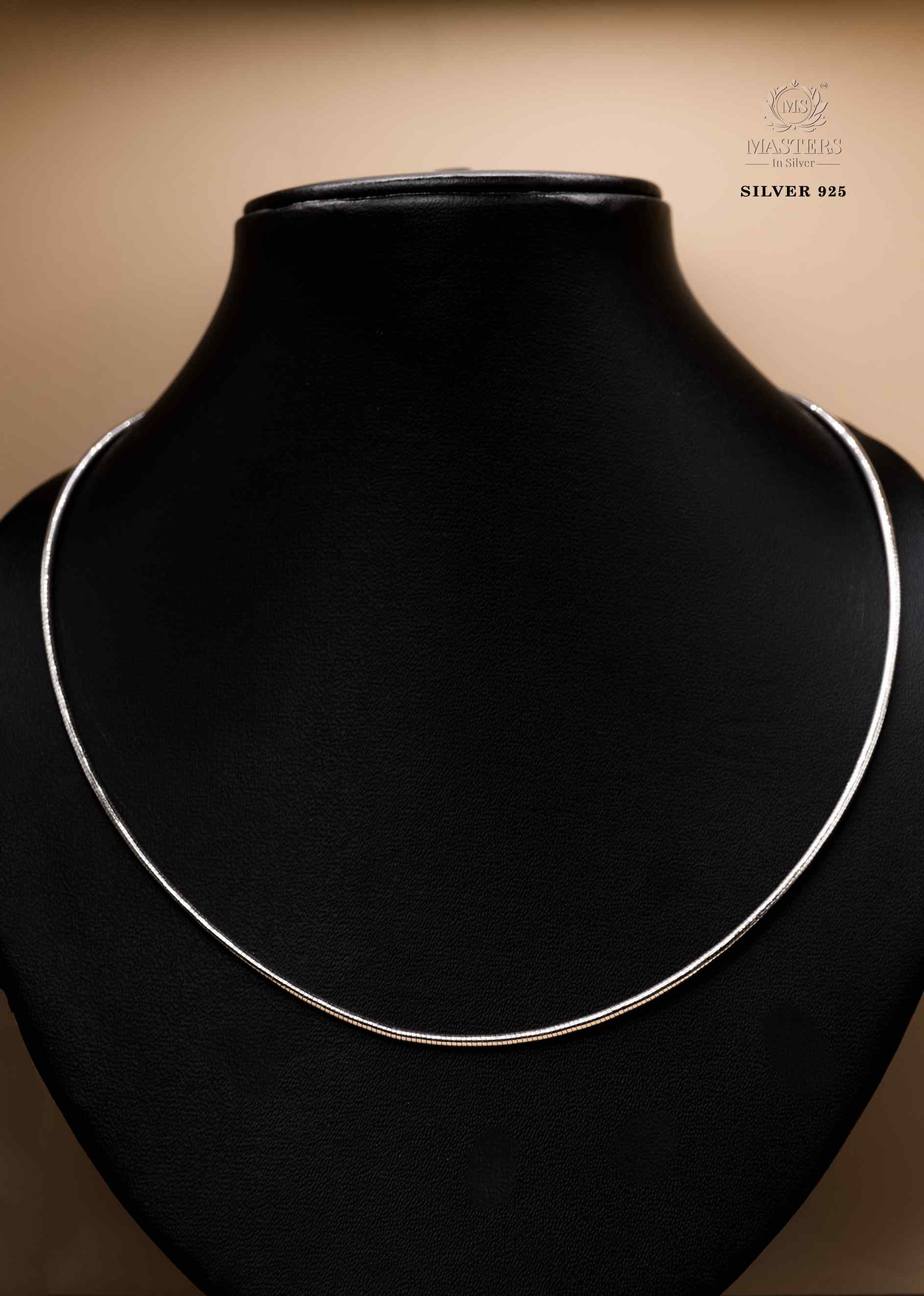 GIRLS / LADIES STERLING SILVER  WHITE GOLD LOOKS NECLACE