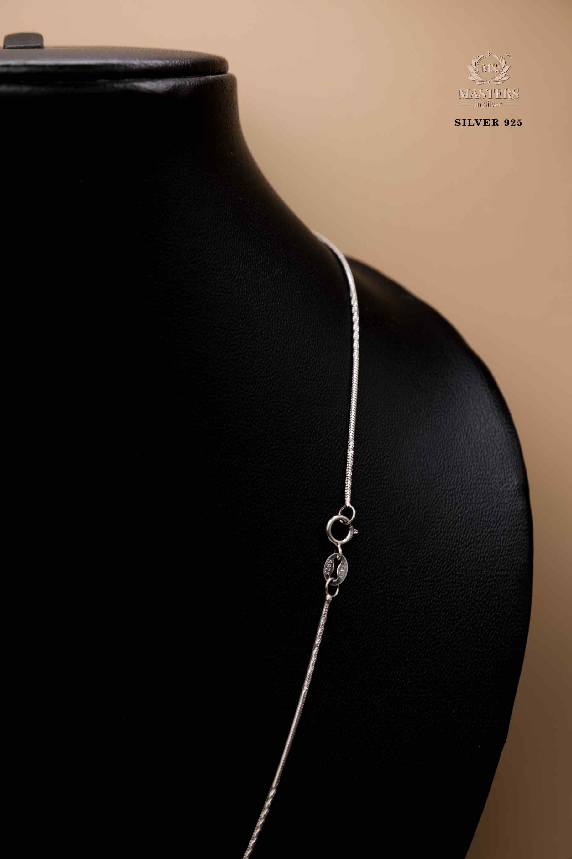 GIRLS / LADIES ROSE GOLD NECLACE