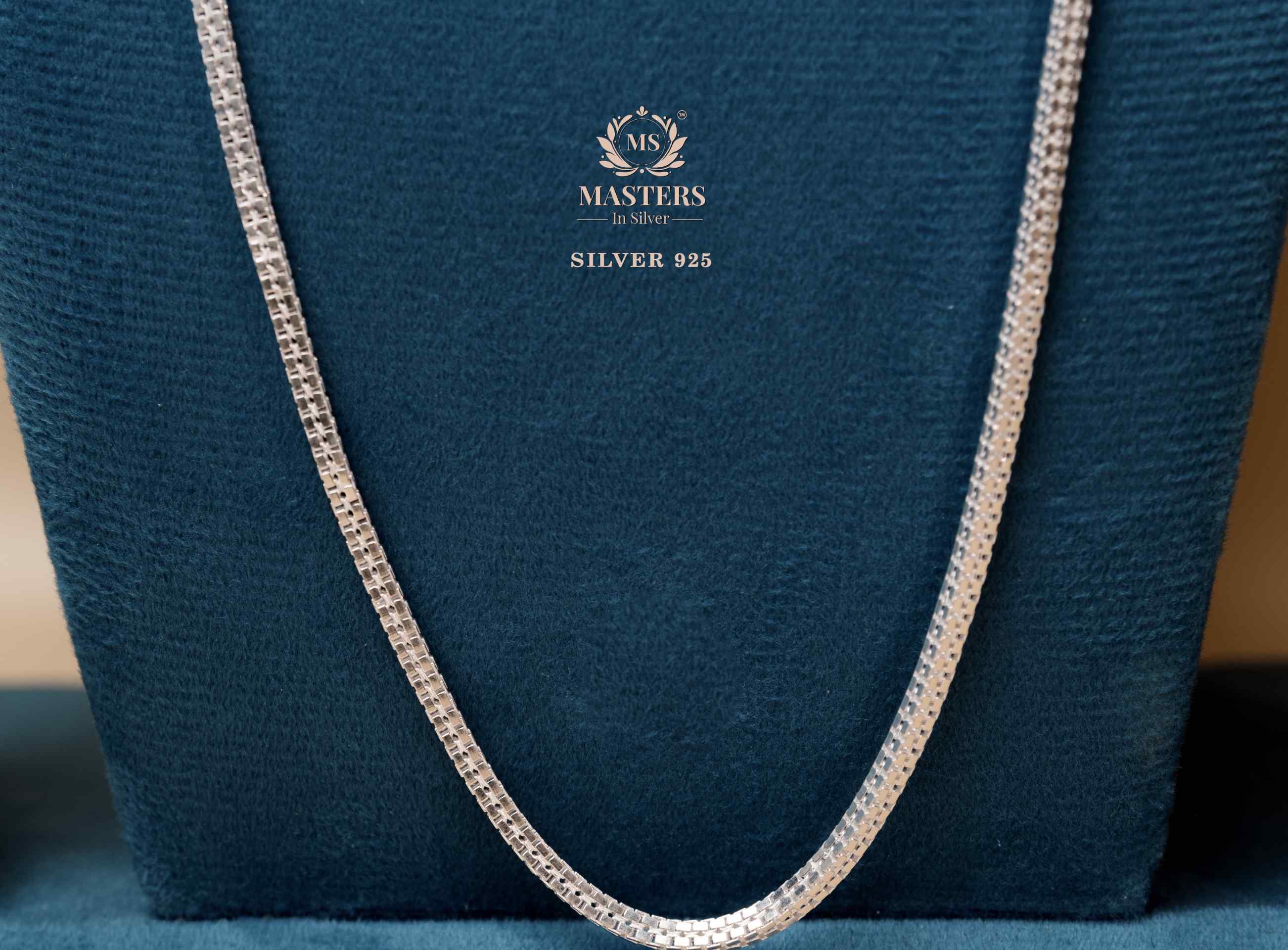 UNISEX CHAINS FOR REGULAR USE RECOMMENDED