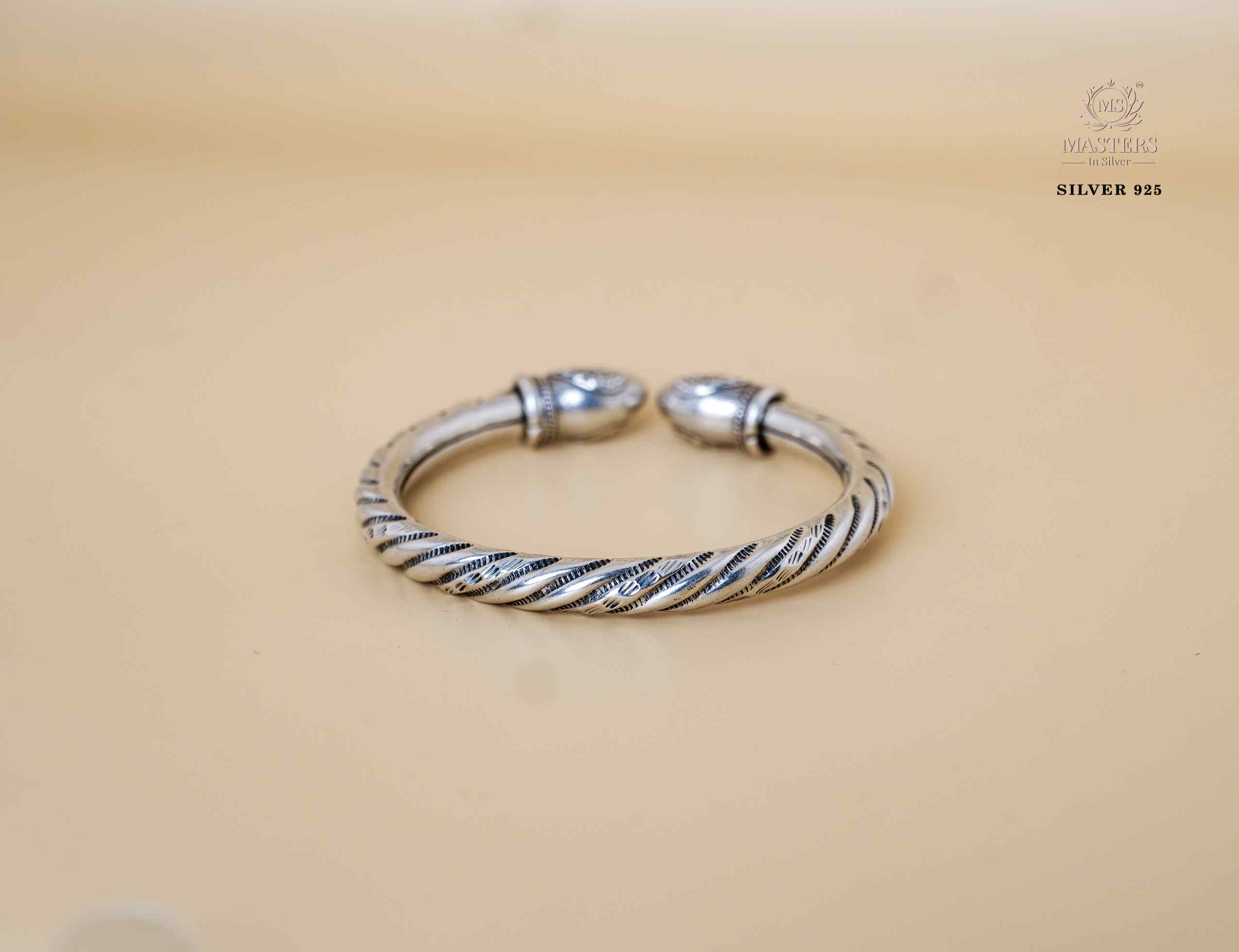 OXIDISED PEAHEN BRACELET/KADA REGULAR USE